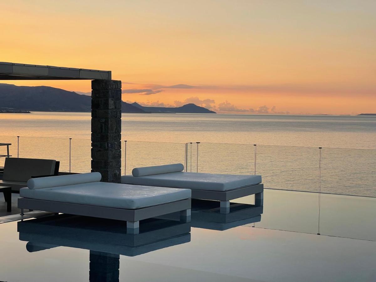 Mystique Luxury Suite Achlia Bagian luar foto