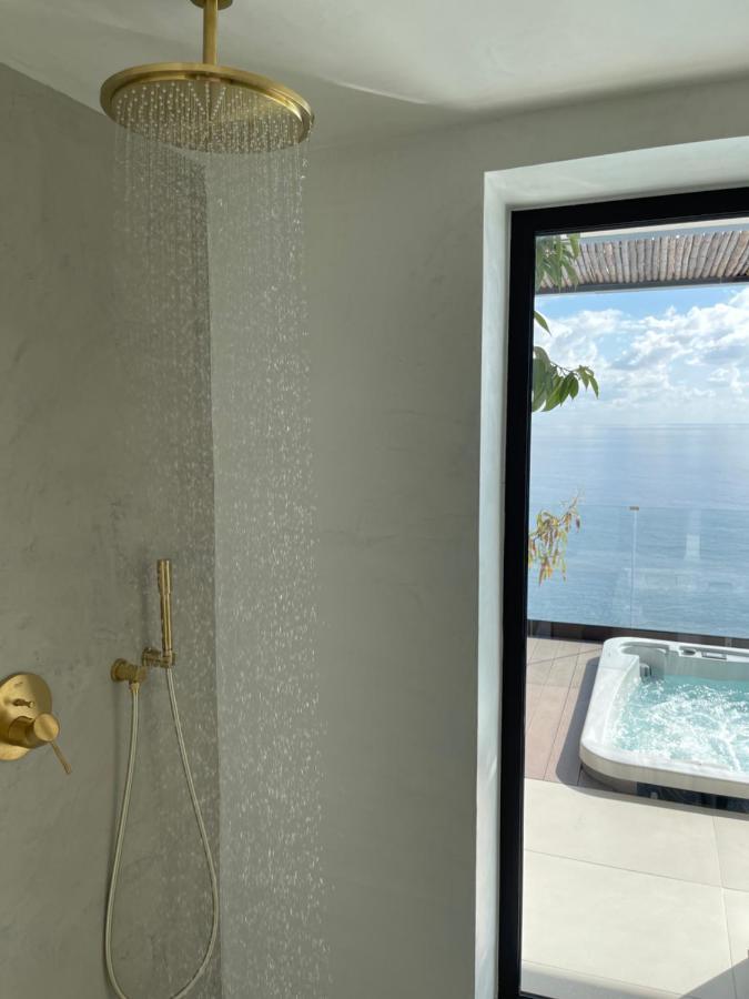Mystique Luxury Suite Achlia Bagian luar foto