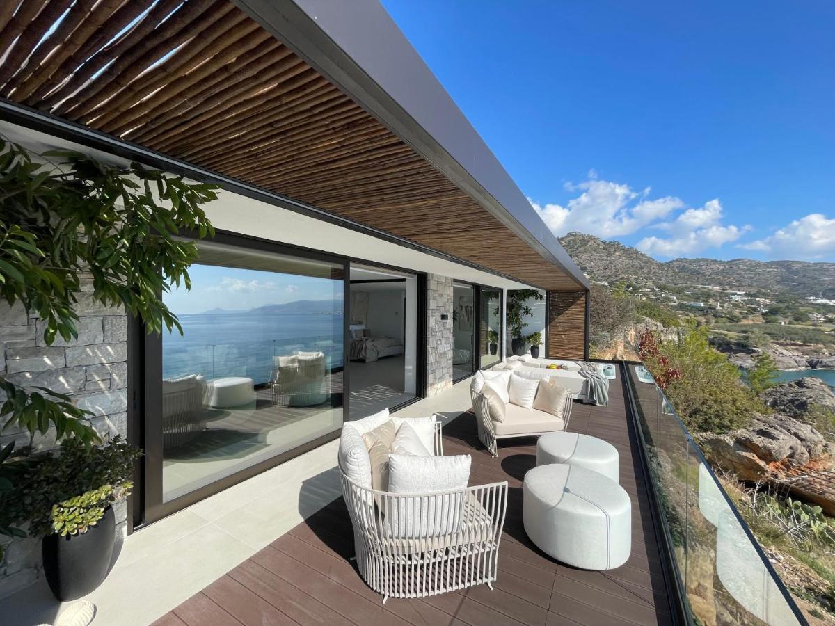 Mystique Luxury Suite Achlia Bagian luar foto
