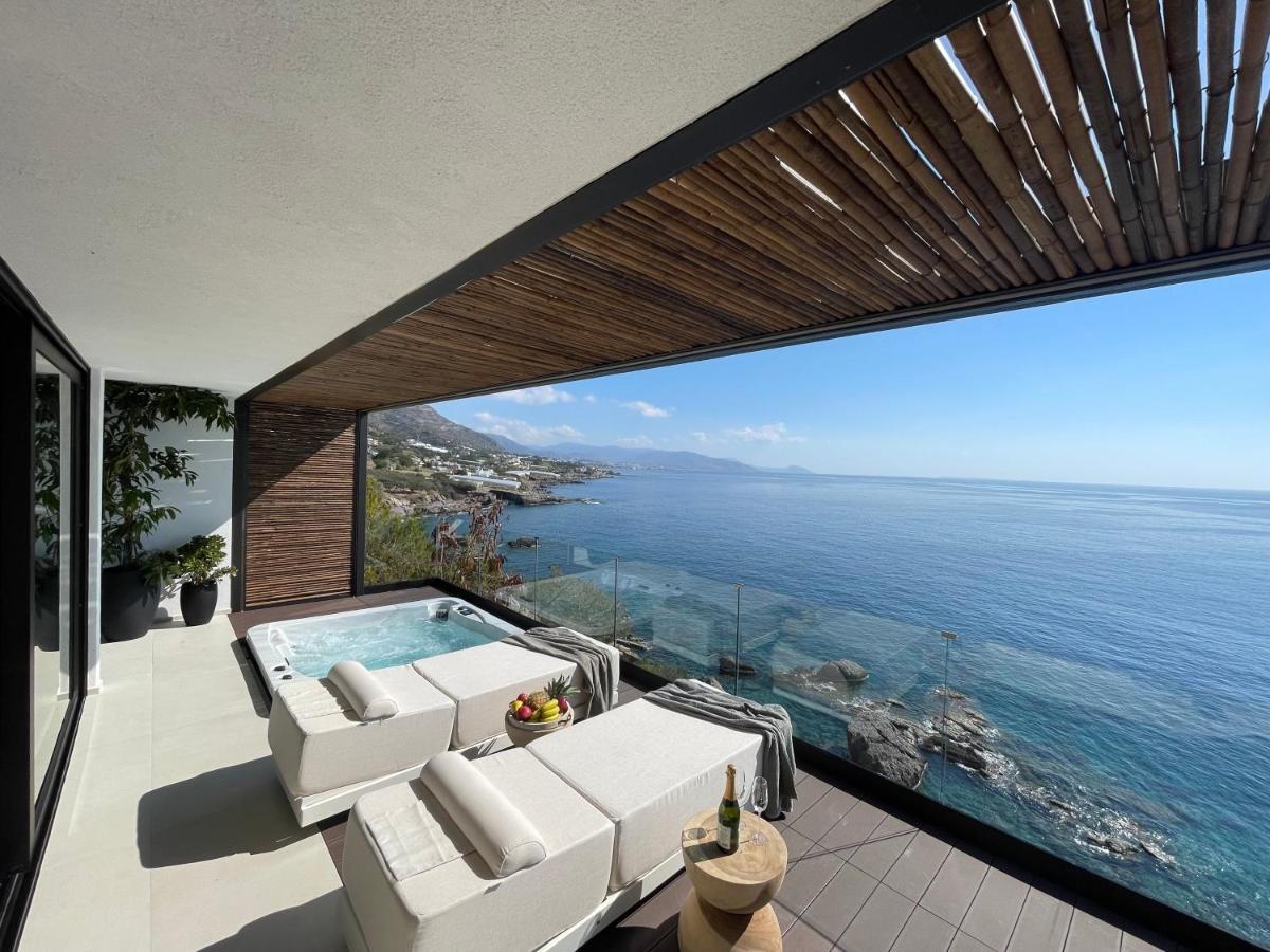 Mystique Luxury Suite Achlia Bagian luar foto