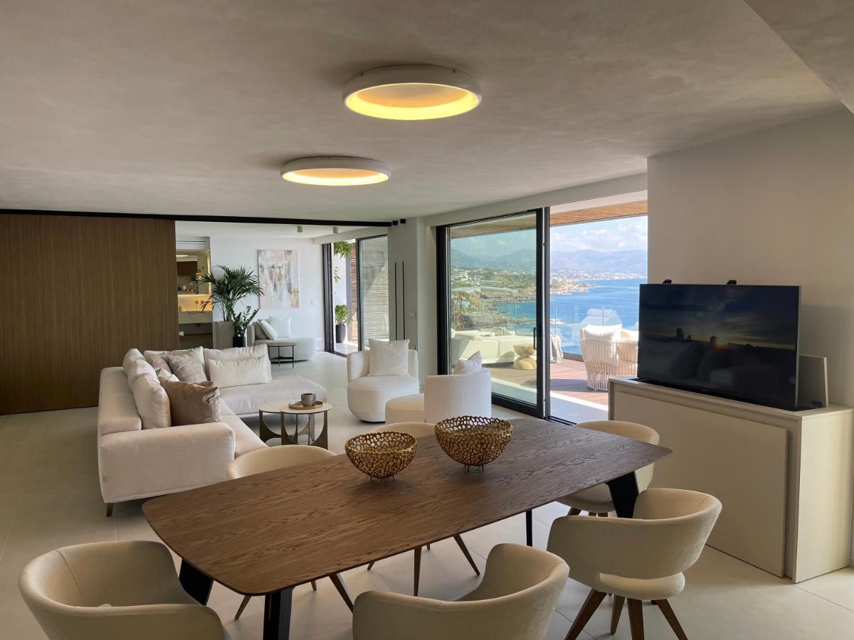 Mystique Luxury Suite Achlia Bagian luar foto