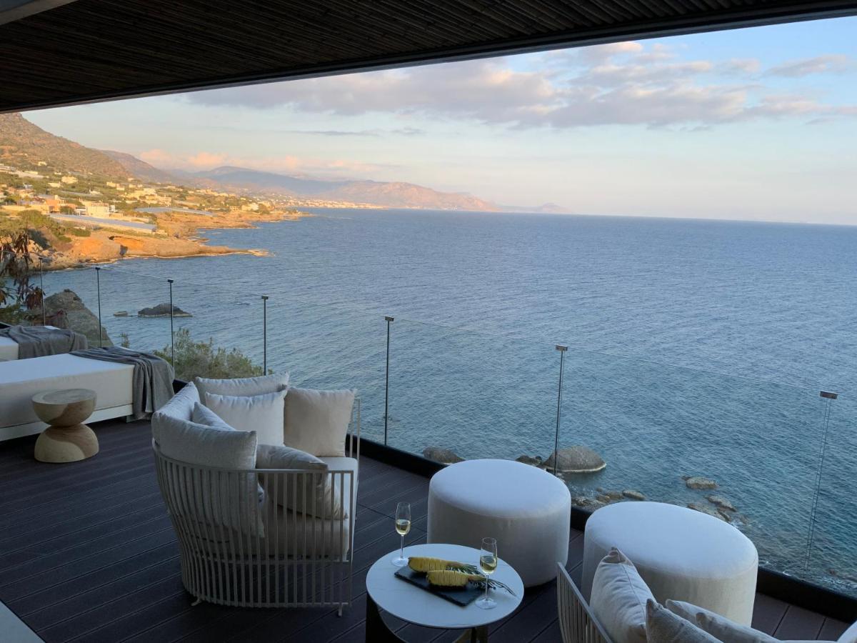Mystique Luxury Suite Achlia Bagian luar foto