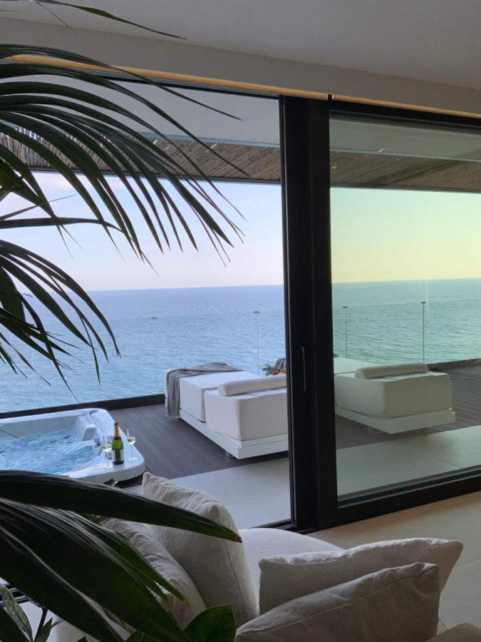 Mystique Luxury Suite Achlia Bagian luar foto