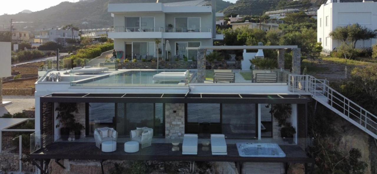 Mystique Luxury Suite Achlia Bagian luar foto