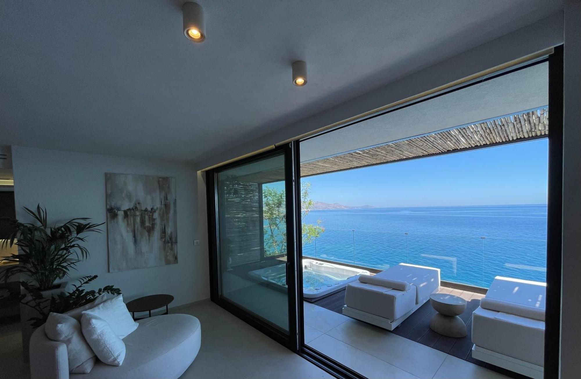 Mystique Luxury Suite Achlia Bagian luar foto