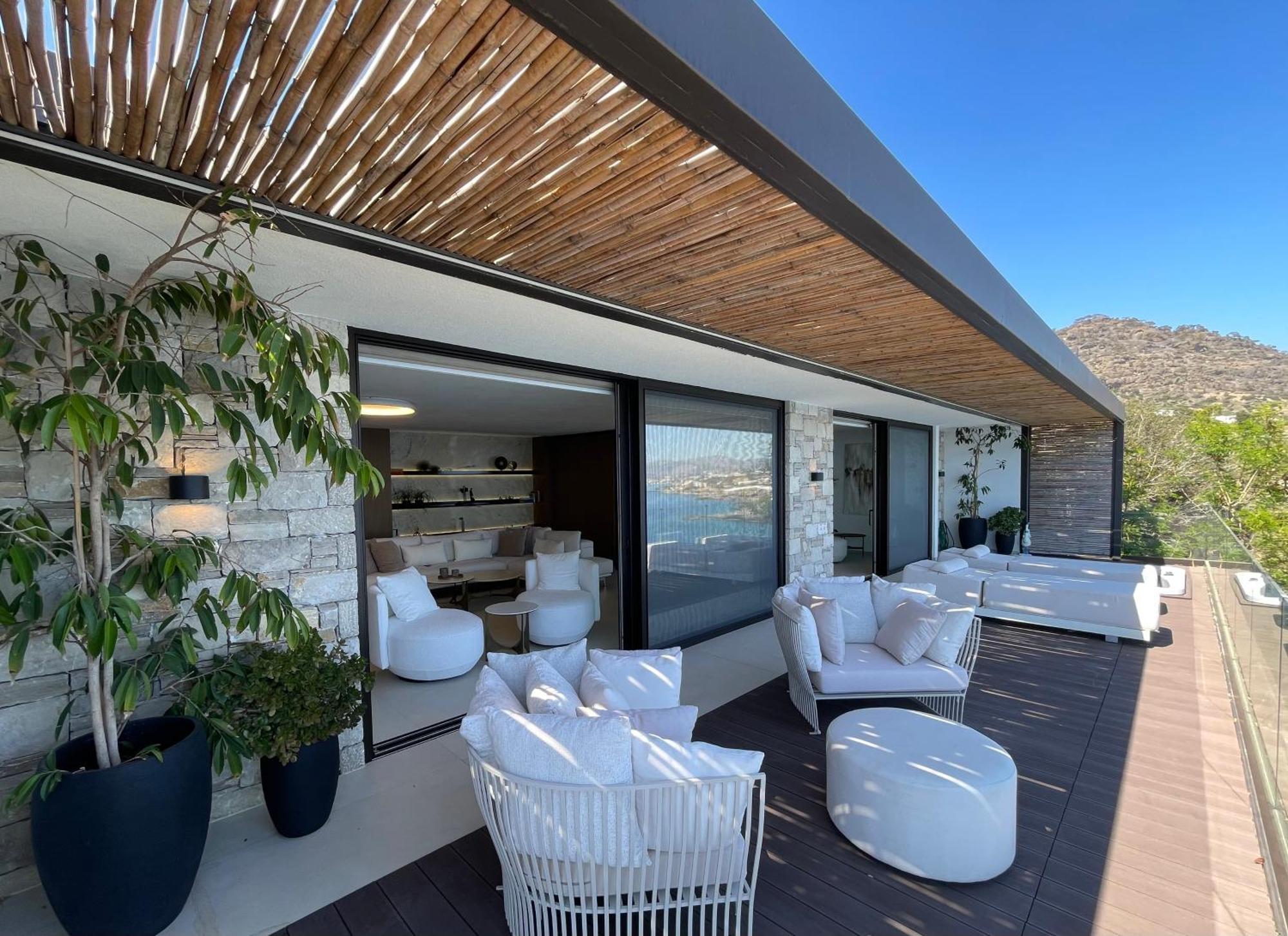 Mystique Luxury Suite Achlia Bagian luar foto